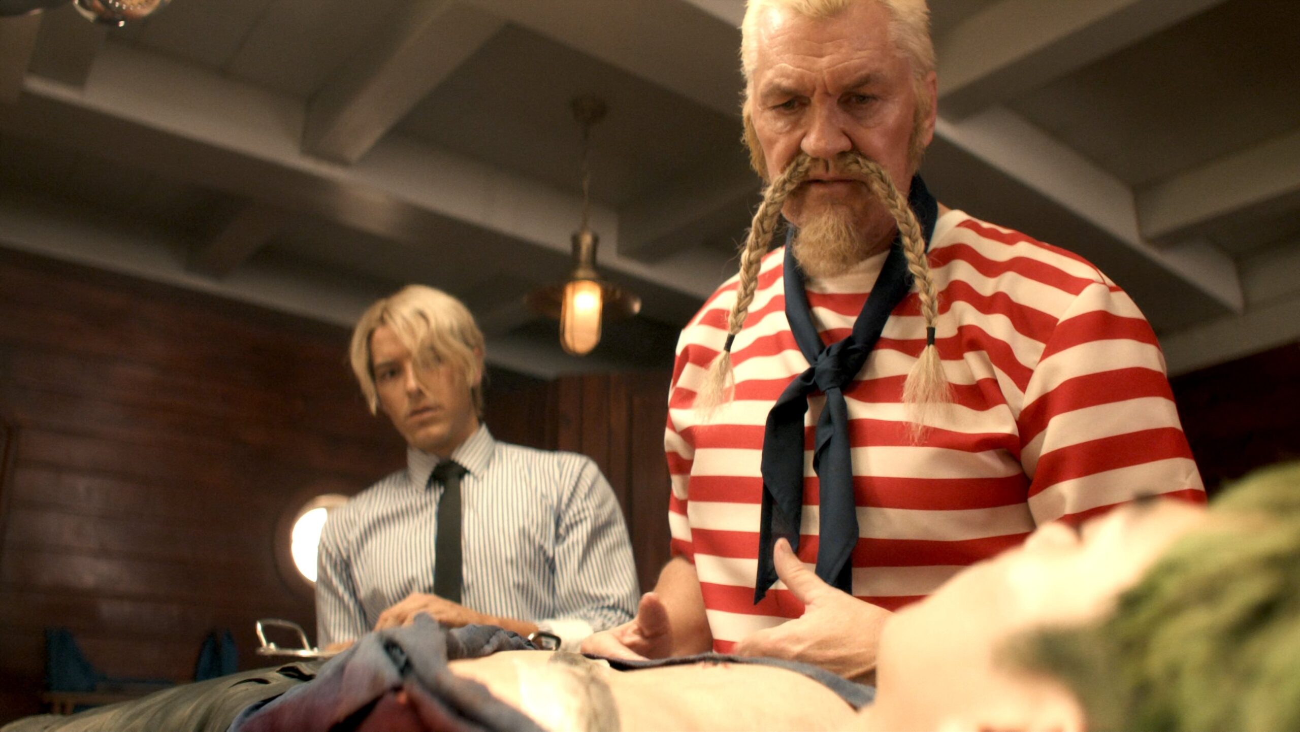 الشيف والصبي الرتيب